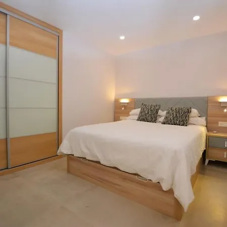 Piso Reformado Frente Al Mar.