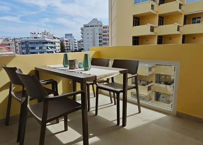 Piso Reformado Frente Al Mar. *