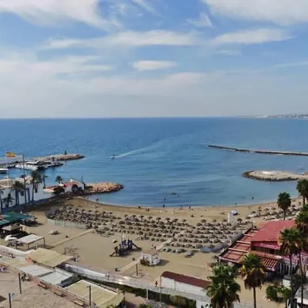 Piso Reformado Frente Al Mar. Marbella